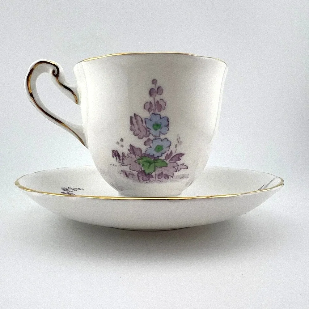 Vtg New Chelsea Staffs Alicia Cup Saucer Set Bone China England Floral Gold‎ Rim